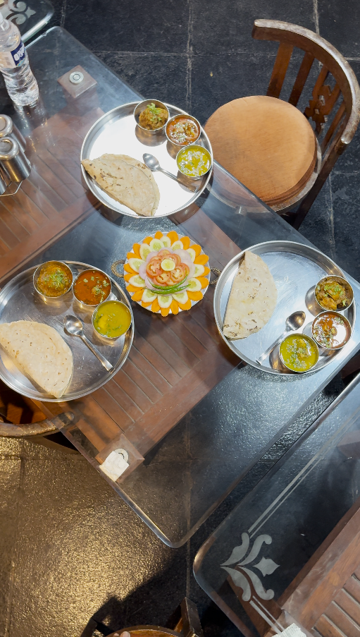 Traditional Maharashtrian organic food at agro tourism near Pune